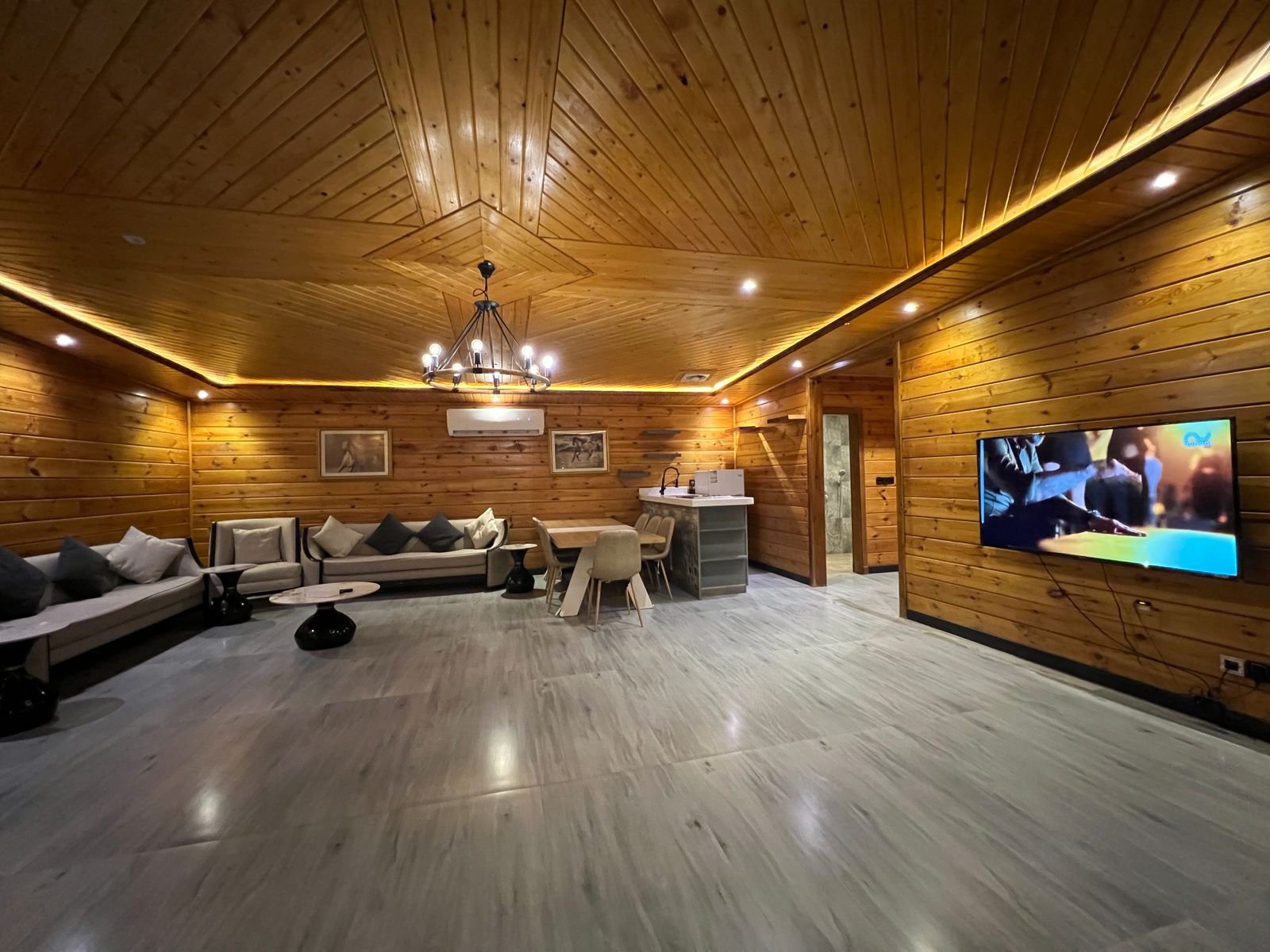 بريميوم سويت